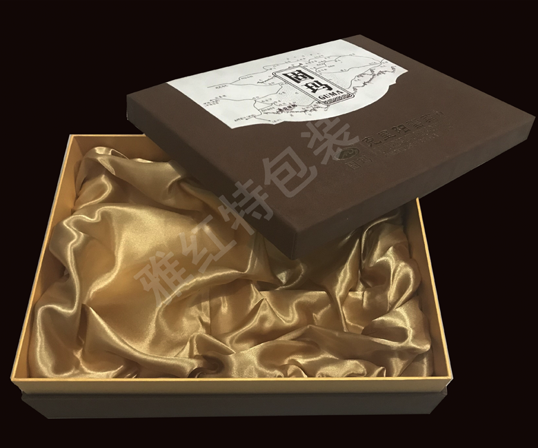 紙包木、皮包木禮盒